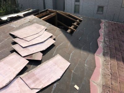 屋根葺き材の先行撤去の理由と種類【木造住宅解体】